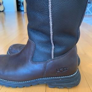 Women’s Brown Genuine Leather UGG Boots size 8